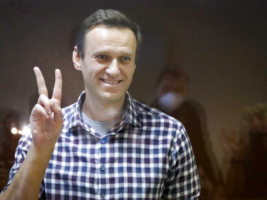 Putin's Foe, Alexei Navalny, Succumbs: Sparks Global Outrage and Political Uncertainty